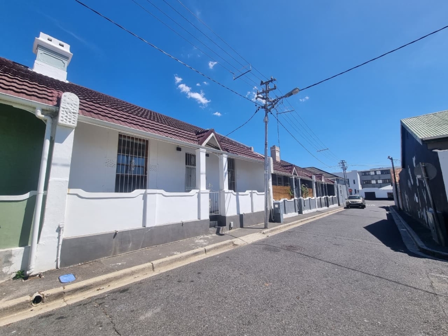 To Let 3 Bedroom Property for Rent in Woodstock Western Cape